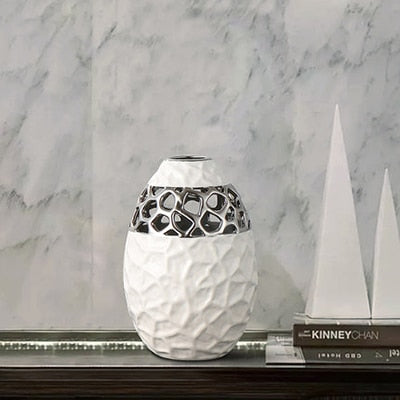 Marcela silver vase
