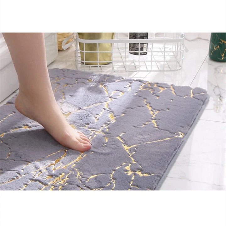 Celestino Microfiber Mat, ultra-soft and absorbent. Perfect for kitchens, bathrooms as a stylish, functional home accessory.