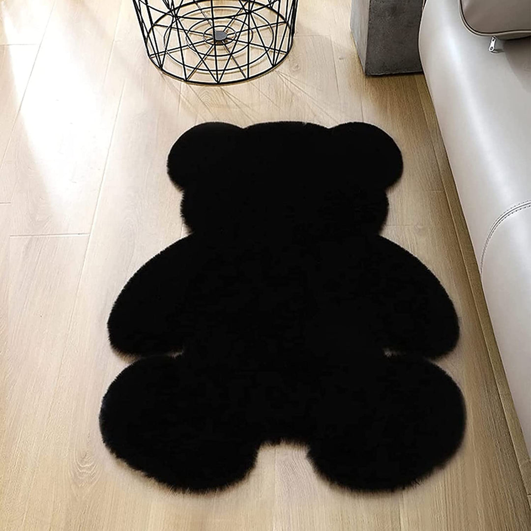 Feardorcha Fur Rug, luxurious and soft, perfect for adding warmth and style to your living room or bedroom decor.